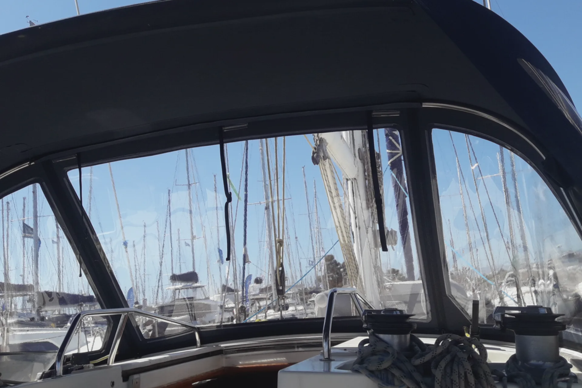 JeanneaU Sun Odyssey 47 - vignette 10