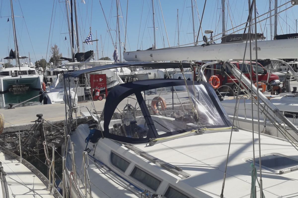 JeanneaU Sun Odyssey 47 - vignette 4