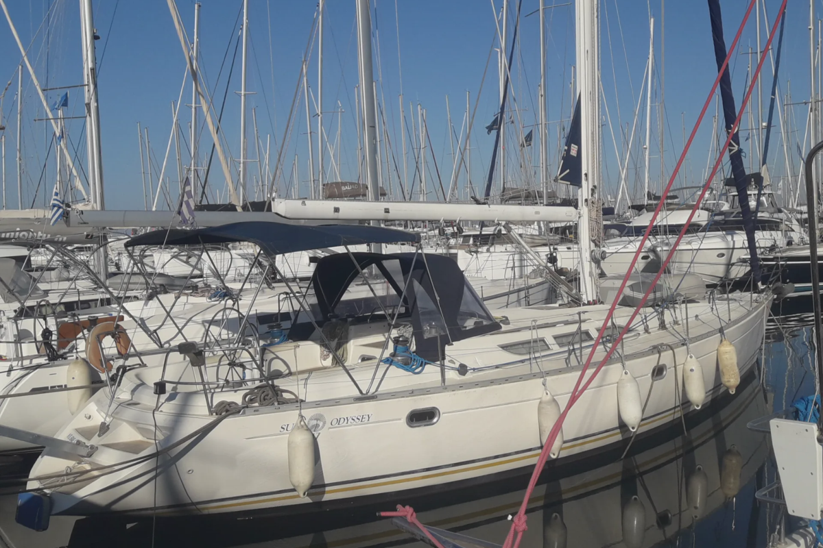 JeanneaU Sun Odyssey 47 - vignette 2