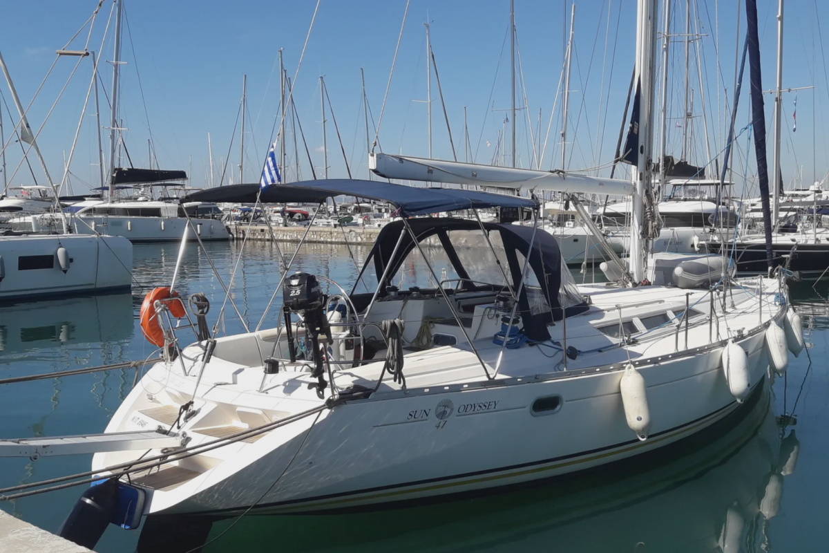 JeanneaU Sun Odyssey 47 - photo 1