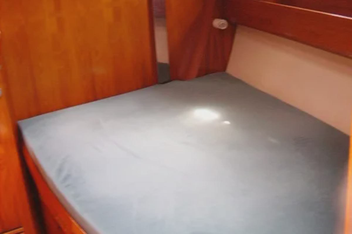 JeanneaU Sun Odyssey 47 - vignette 22