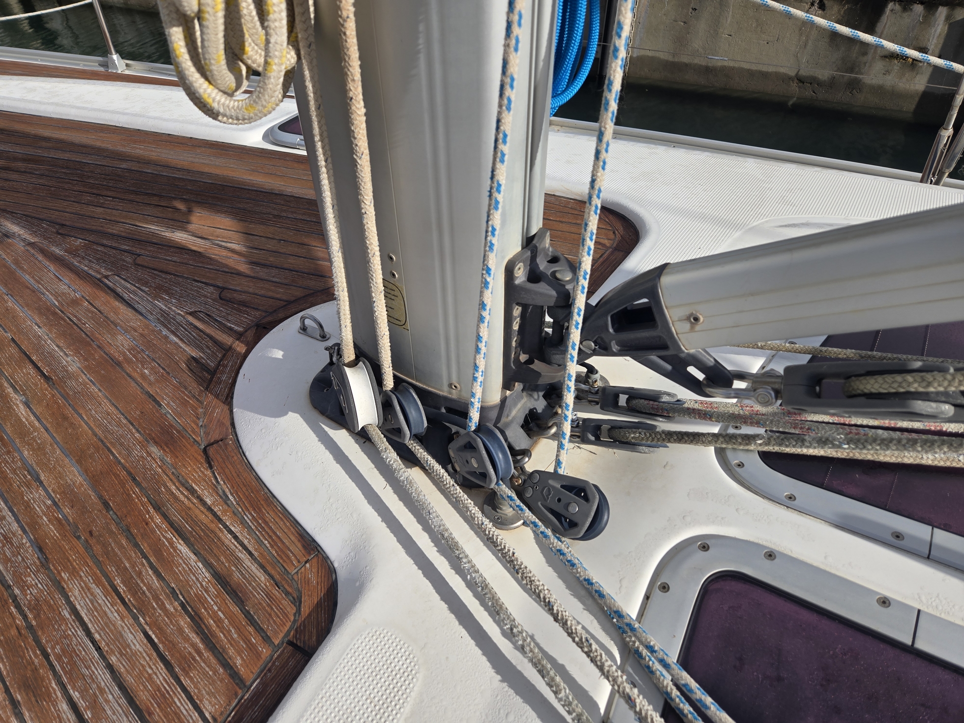 BAVARIA 42 CRUISER - vignette 14