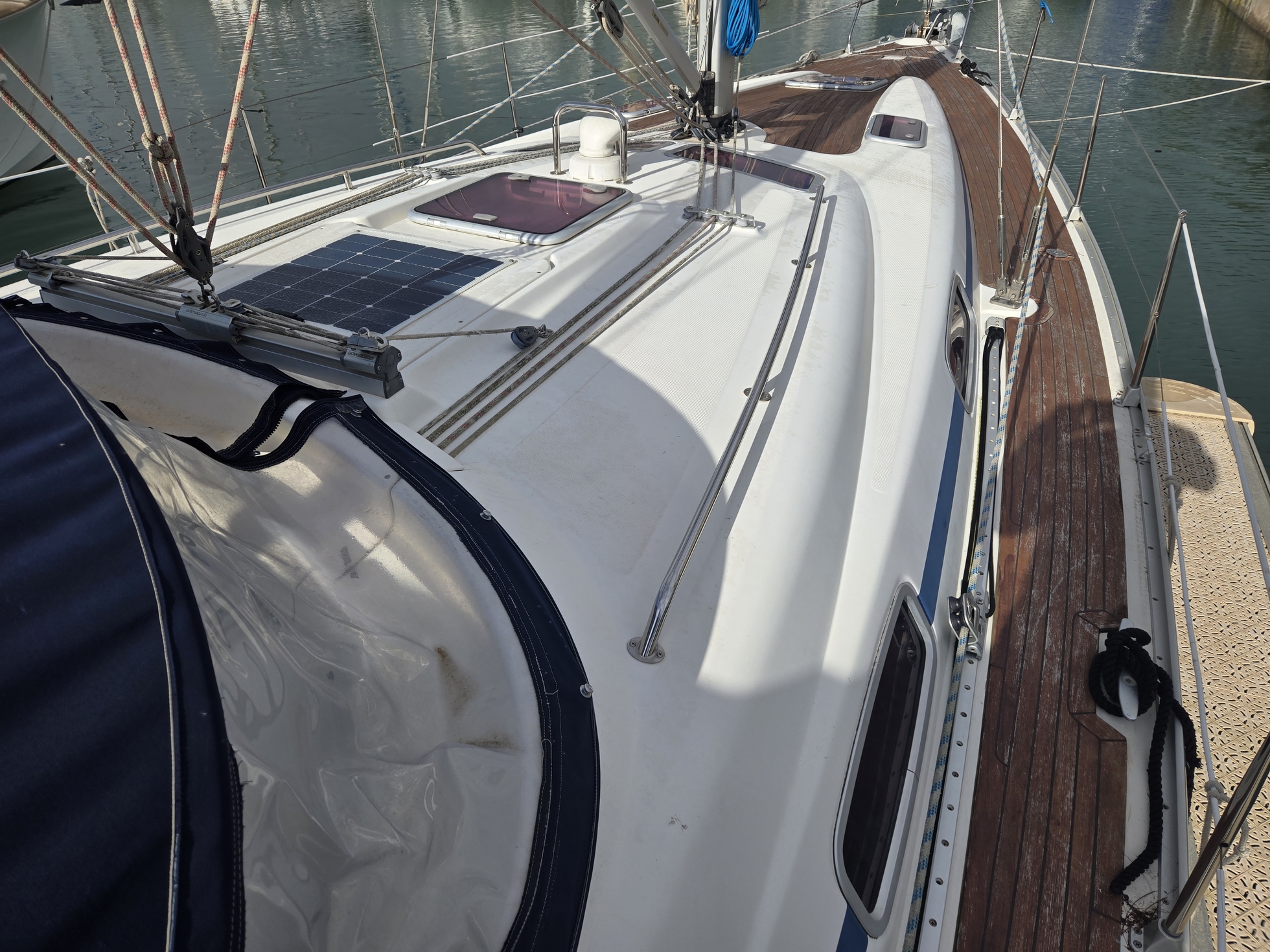BAVARIA 42 CRUISER - vignette 10